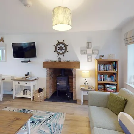 펜션 Brigg End View, The Bay, 2 Bedrooms With Ensuites, Balcony With Sea View, Parking, 2 Dogs Welcome *
