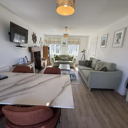Brigg End View, The Bay, 2 Bedrooms With Ensuites, Balcony With Sea View, Parking, 2 Dogs Welcome 別荘 *